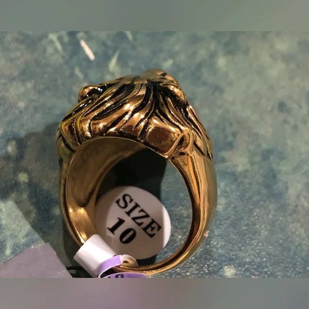 Lion head men’s brass look ring size‎ 10 brand new